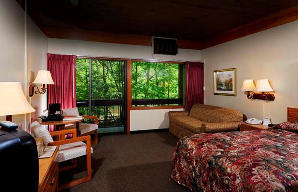 Pipestem Resort State Park Exterior foto